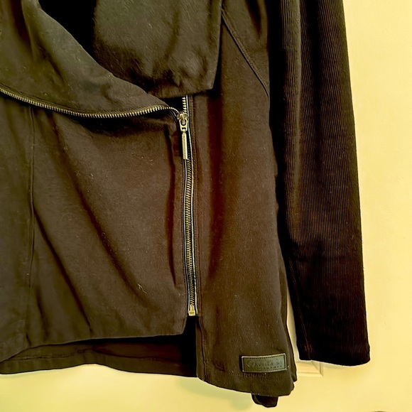 Calvin Klein Performance Jacket - Picture 2 of 9